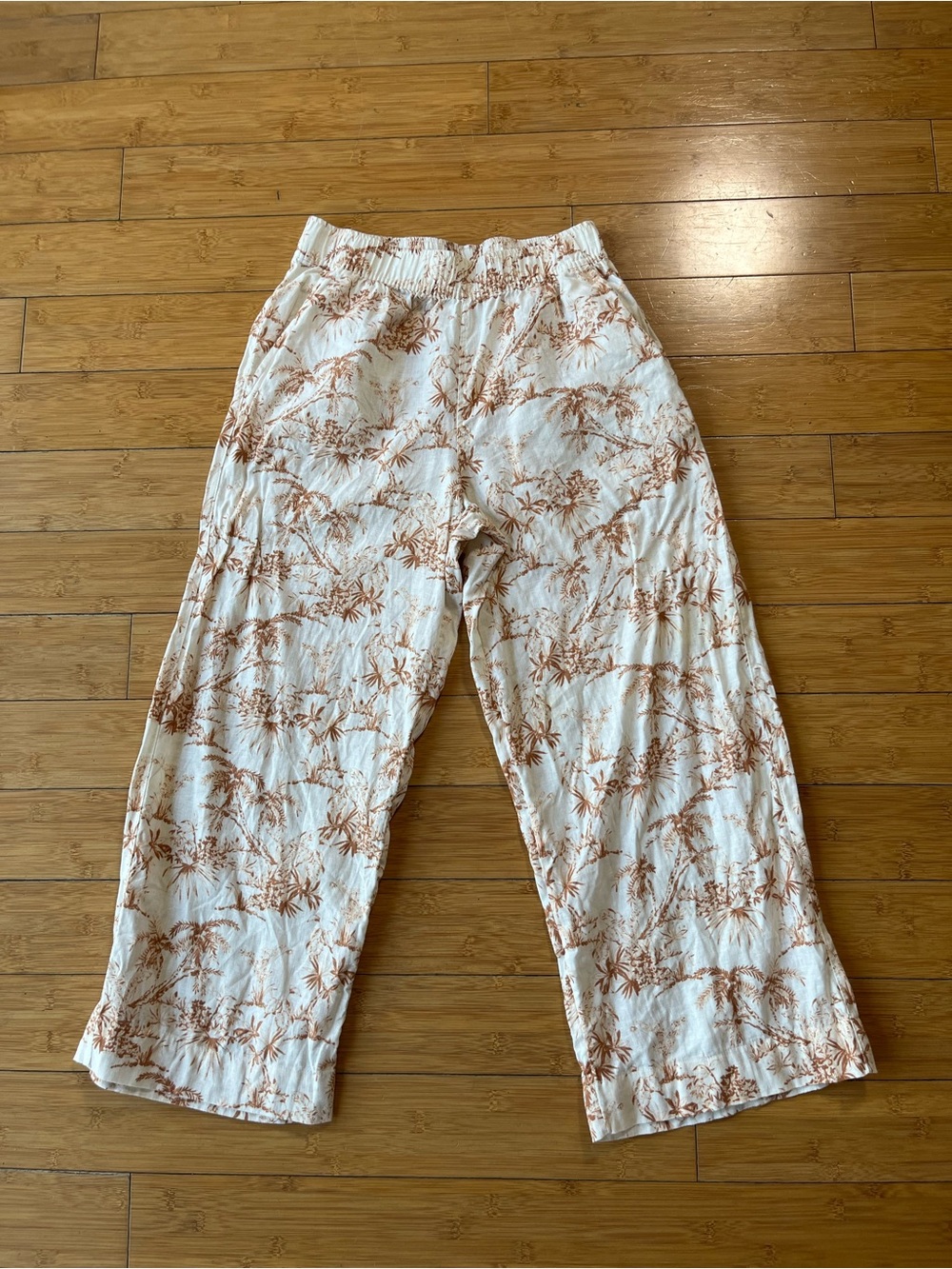 C&C California Cream 100% Linen Wide Leg Pants with Brown Floral Print - Picture 1 of 10